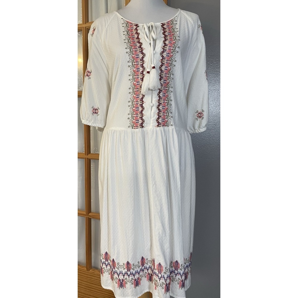 Knox Rose Floral Midi Dress 3X White Cross Stitched V Neck Boho Beach Cottage